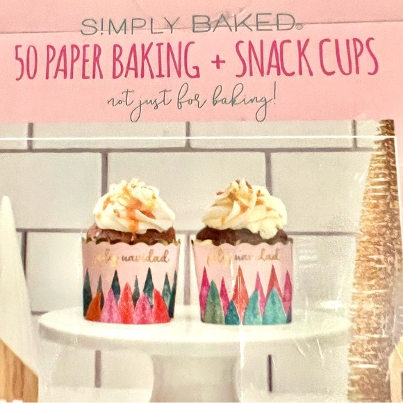 50 Feliz Navidad Pink & Green Bottle Brush Trees Paper Baking and Snack Cups - Picture 9 of 11